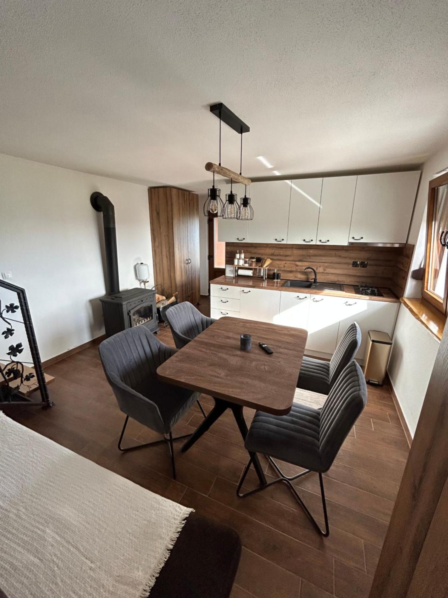 Kuca Za Odmor Baron Villa Kutjevo ภายนอก รูปภาพ